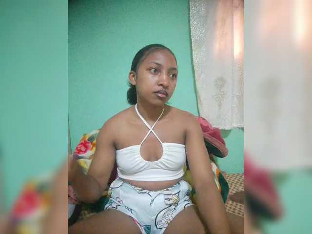 Annais19 live cam on BongaCams