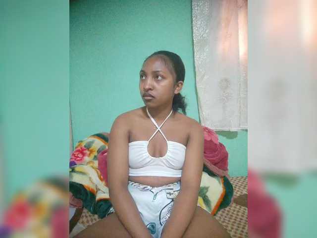 Annais19 live cam on BongaCams