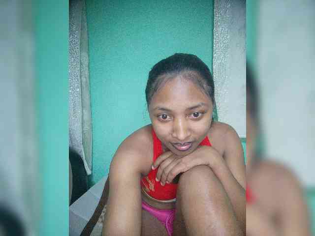 Annais19 Live Webcam on BongaCams