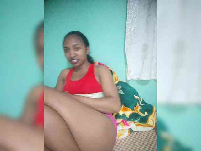 Annais19 Live Webcam on BongaCams