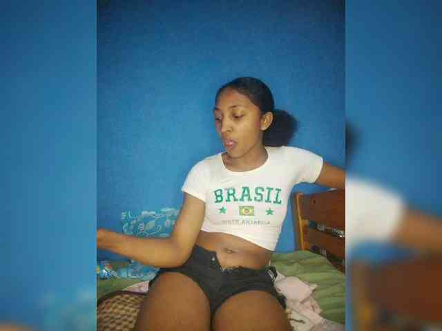 Annais19 Live Webcam on BongaCams