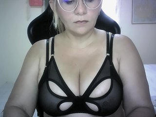 Mariana0x Porn Show