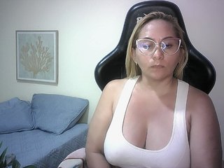 Mariana0x Porn Show
