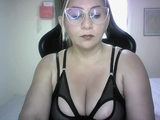 Mariana0x live cam preview