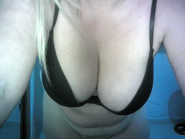 Mariana0x live cam on BongaCams