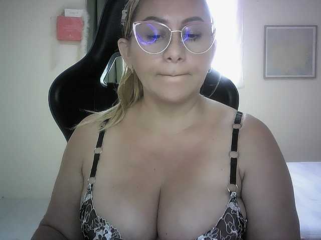 Mariana0x live cam preview