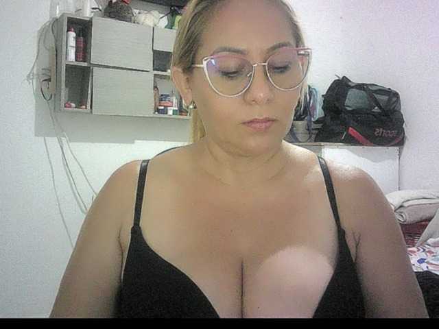 Mariana0x webcam