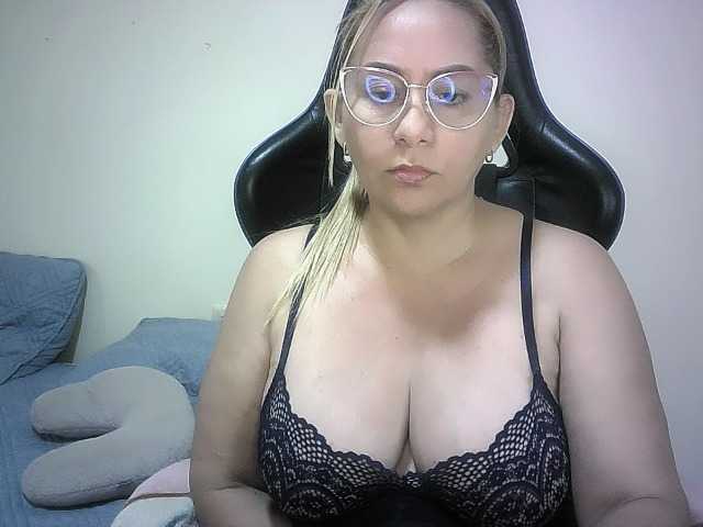 Mariana0x live cam preview