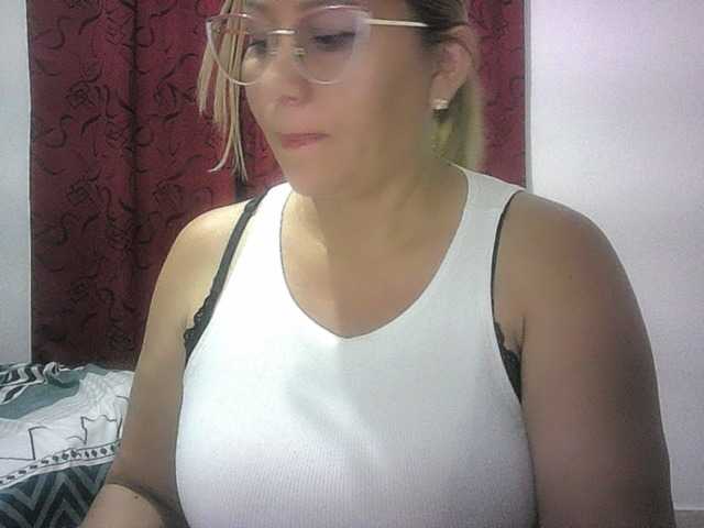 Mariana0x live cam on BongaCams