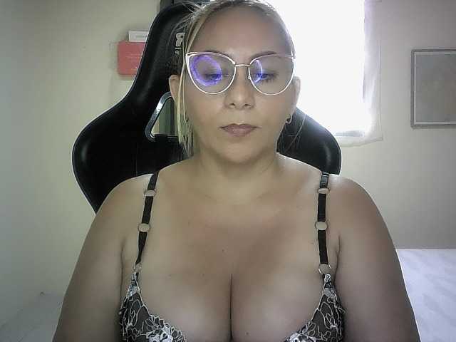Mariana0x live cam preview
