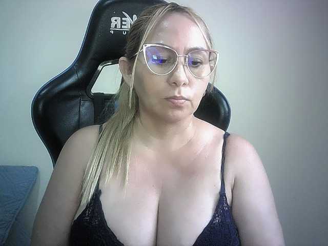 Mariana0x live cam preview