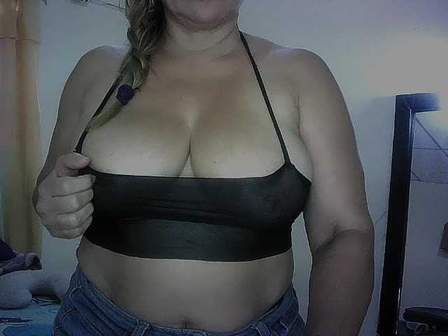 Mariana0x live cam on UnifiedCams