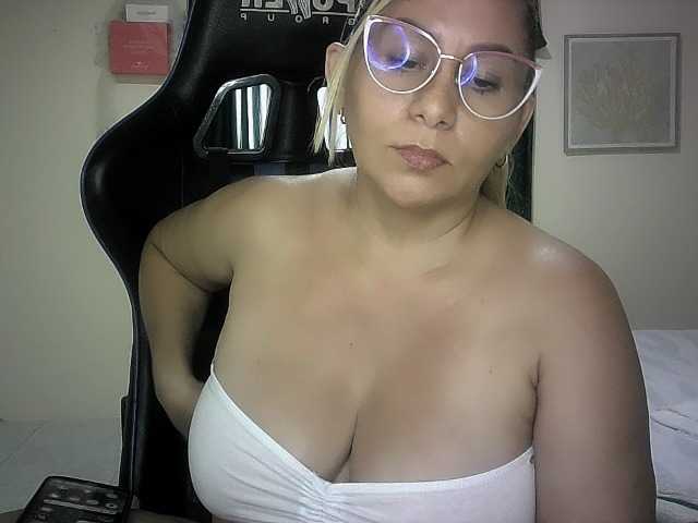 Mariana0x live cam preview