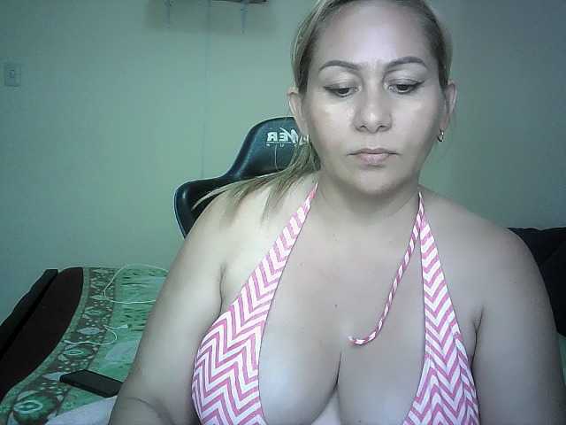 Mariana0x live cam on BongaCams