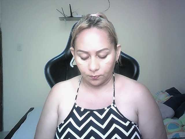 Mariana0x live cam on BongaCams
