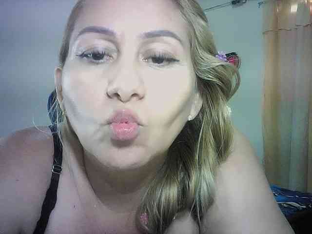 Mariana0x webcam