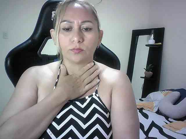 Mariana0x webcam