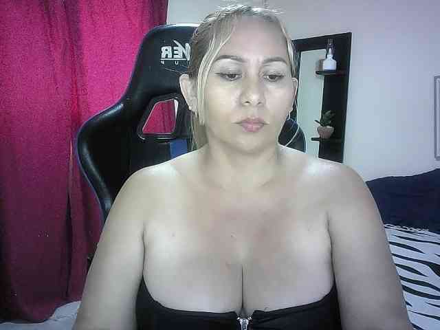 Mariana0x webcam