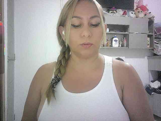 Mariana0x webcam