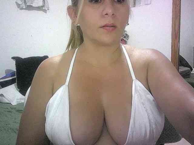 Mariana0x webcam