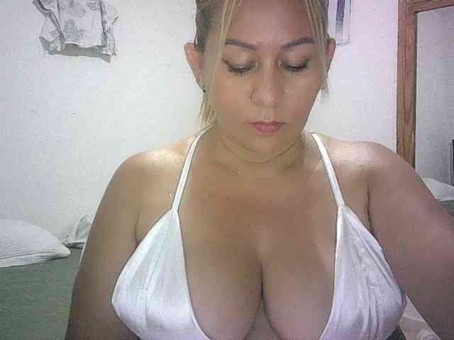 Mariana0x webcam