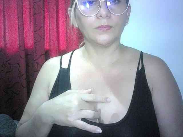 Mariana0x webcam