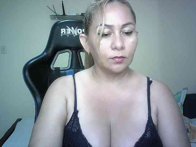 Mariana0x webcam