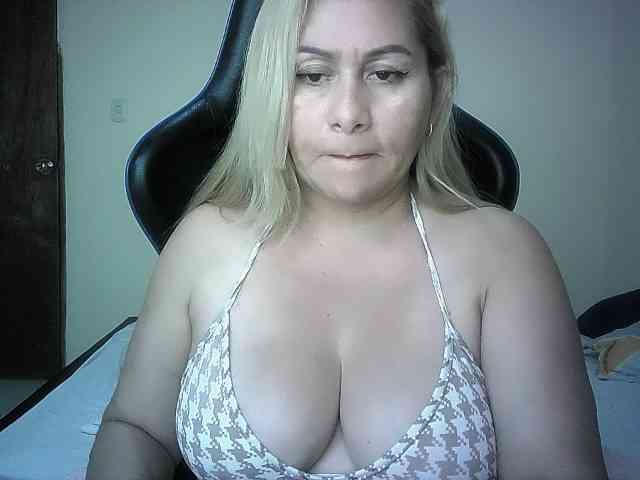 Mariana0x webcam