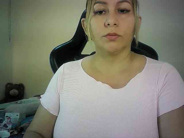 Mariana0x webcam