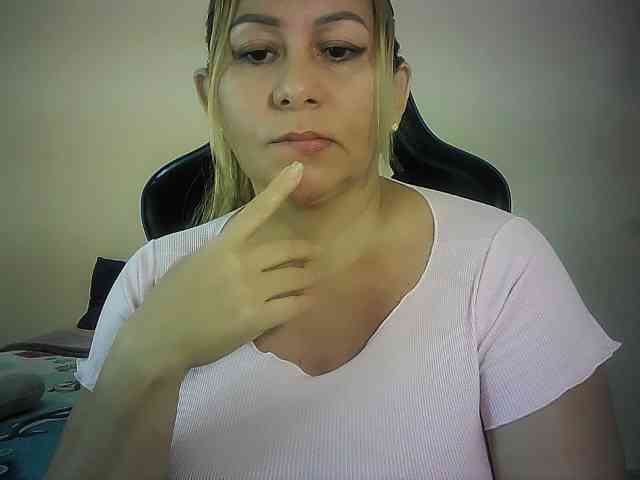 Mariana0x webcam