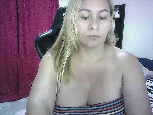 Mariana0x webcam