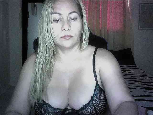 Mariana0x webcam