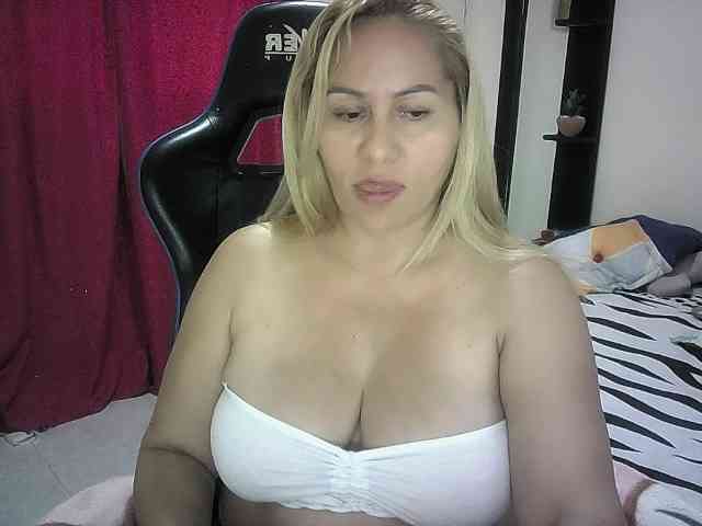 Mariana0x webcam