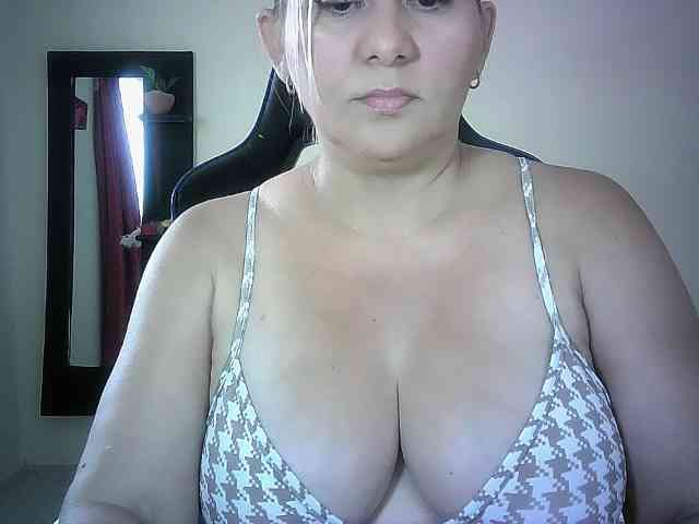 Mariana0x webcam