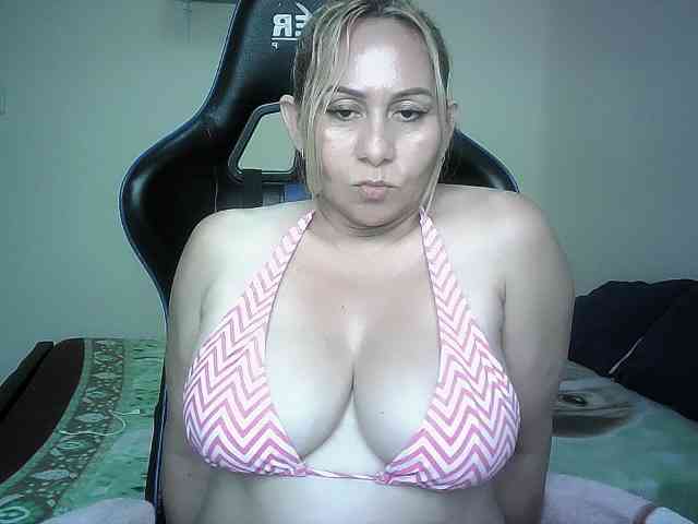 Mariana0x webcam