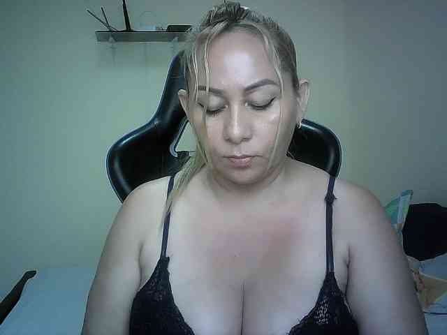 Mariana0x webcam