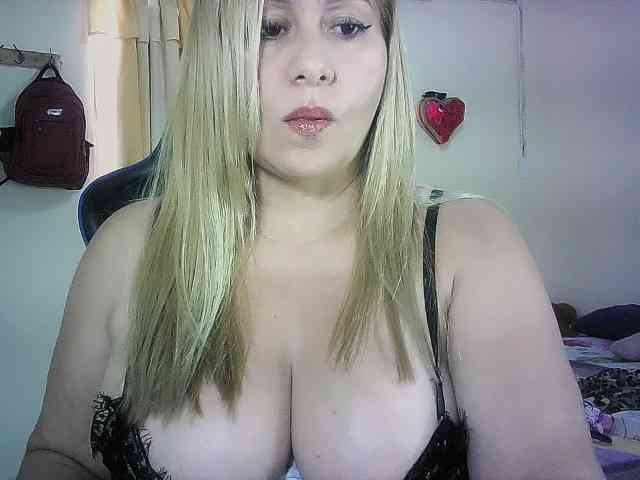 Mariana0x webcam