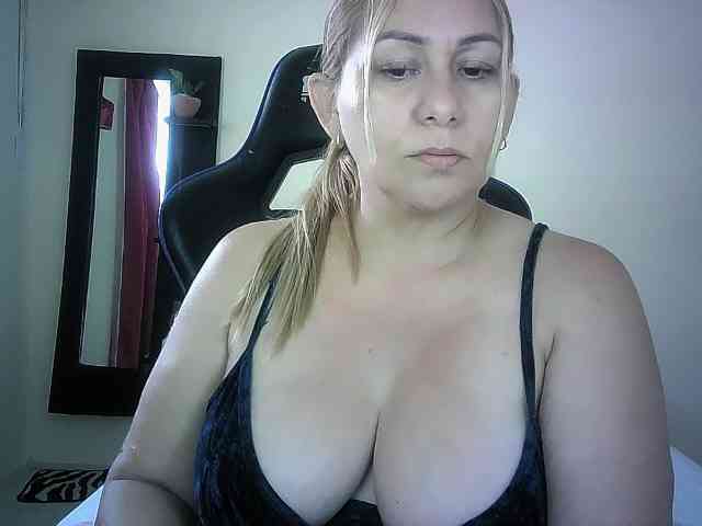 Mariana0x webcam