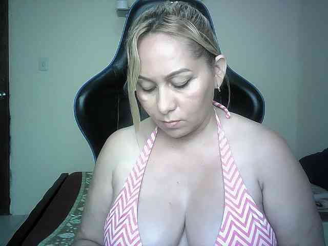 Mariana0x webcam