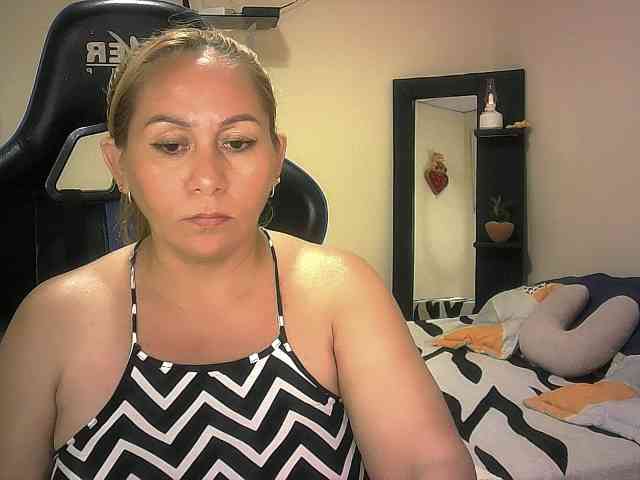 Mariana0x webcam