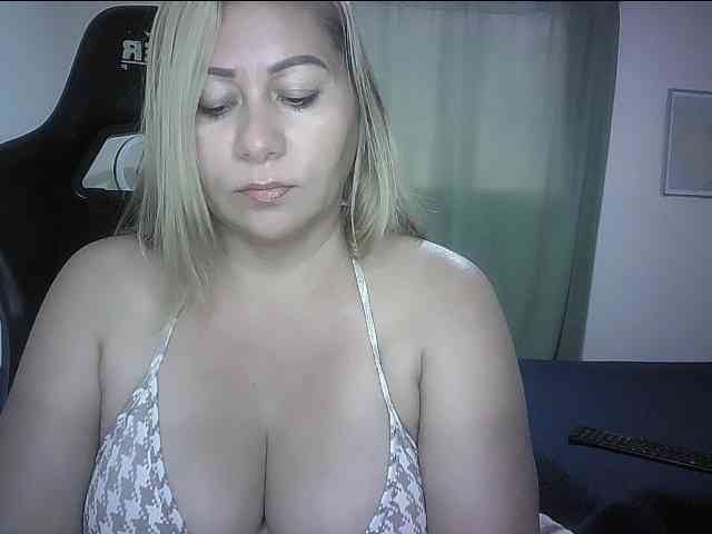 Mariana0x webcam