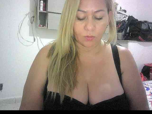 Mariana0x webcam