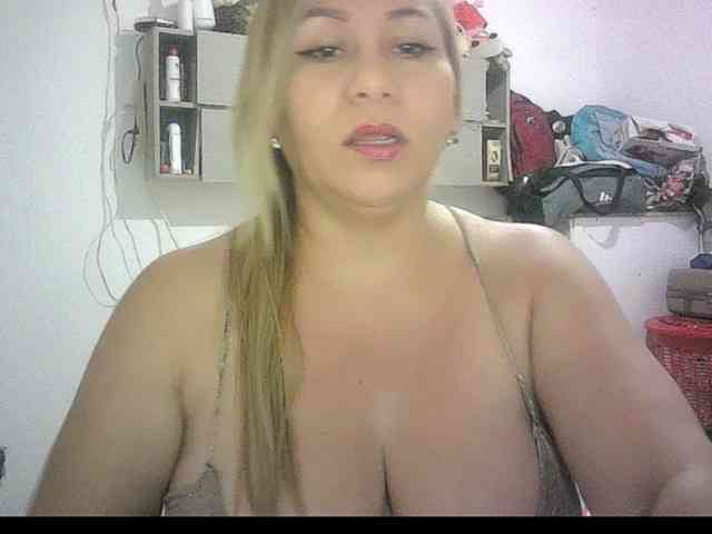 Mariana0x webcam