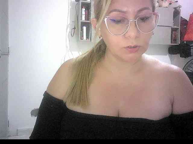 Mariana0x webcam