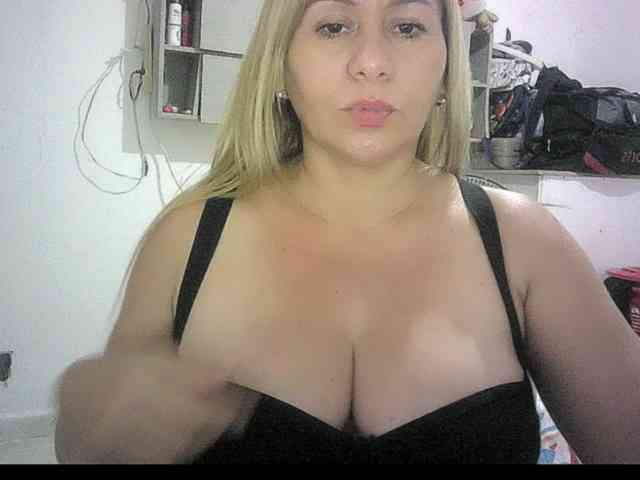 Mariana0x webcam