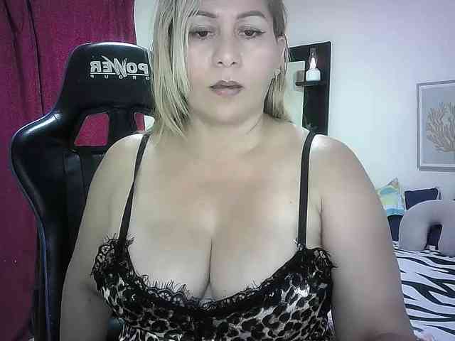 Mariana0x webcam