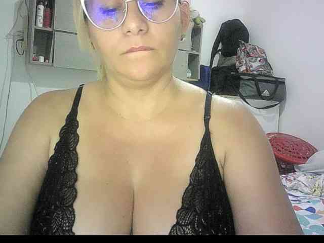 Mariana0x webcam
