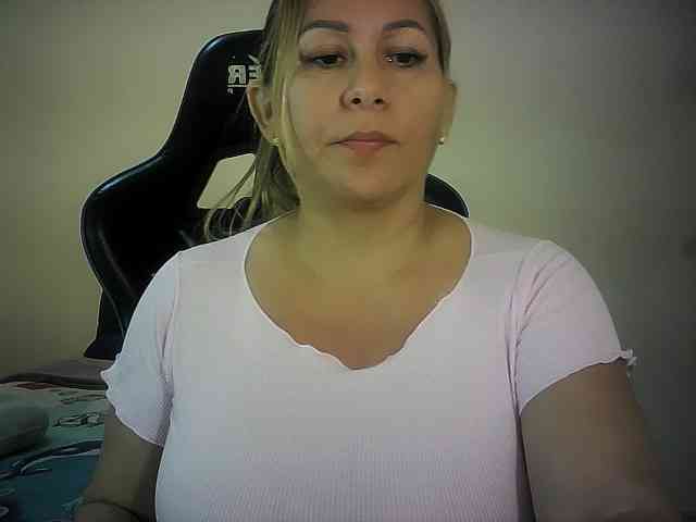 Mariana0x webcam