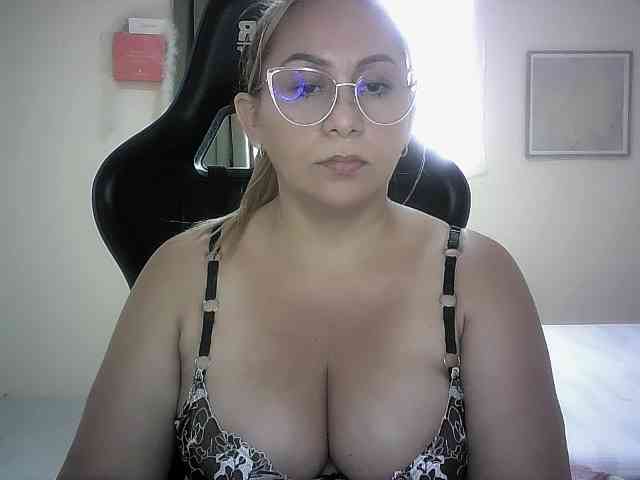 Mariana0x webcam