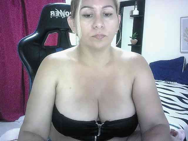Mariana0x webcam